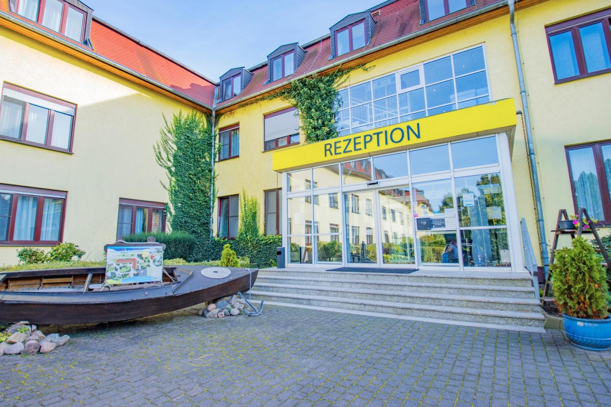 Seehotel Brandenburg An Der Havel Brielow Exterior photo